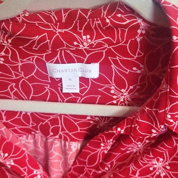 Calvin Klein Women's Red Floral Top - Picture 2 of 5